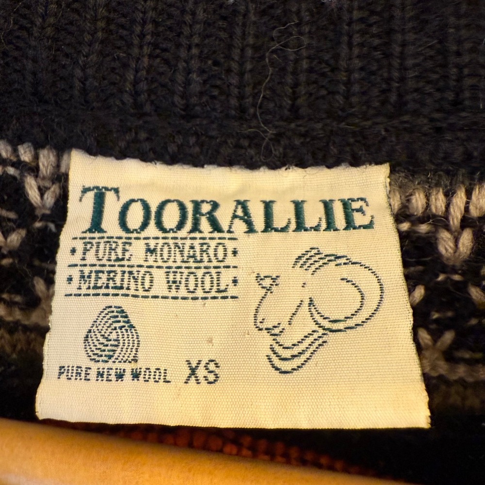 Vintage Toorallie Pure Merino Wool Sweater Multi Color Striped Coogie style - Picture 3 of 6